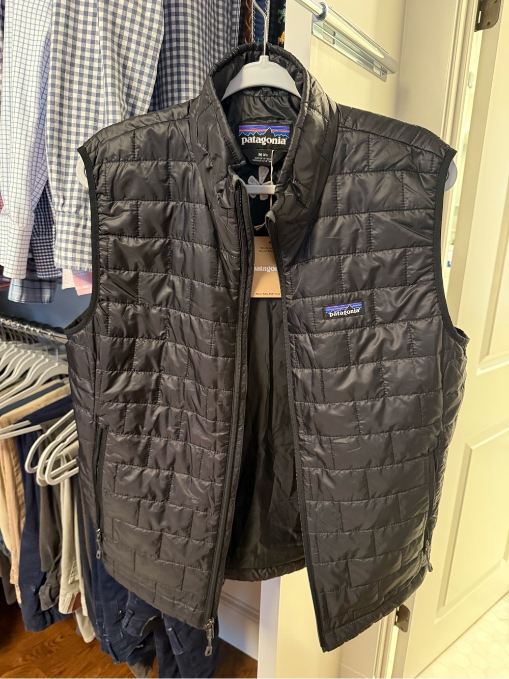 Patagonia Black Nano Puff Vest - Men’s - Brand New